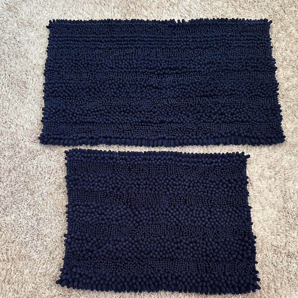 Plush Navy Blue Textured Bath Mat